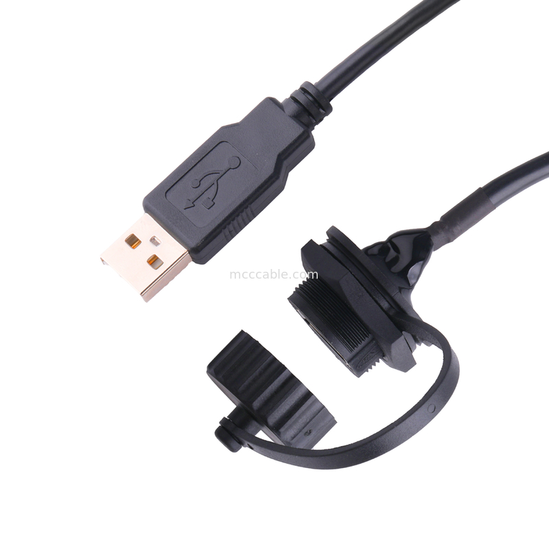 USB 2.0 शील्ड और कैप के साथ USB 2.0 के लिए एक महिला कनेक्टर को मापने के लिए बनाया गया एक USB केबल