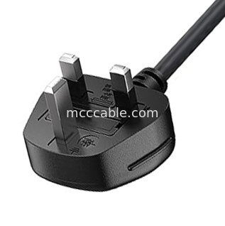 C13 To Uk प्लग पावर कॉर्ड Bs1363 18awg 250v लंबाई अधिकांश कंप्यूटर, प्रिंटर और अन्य उपकरणों के लिए उपयुक्त OEM / Odm