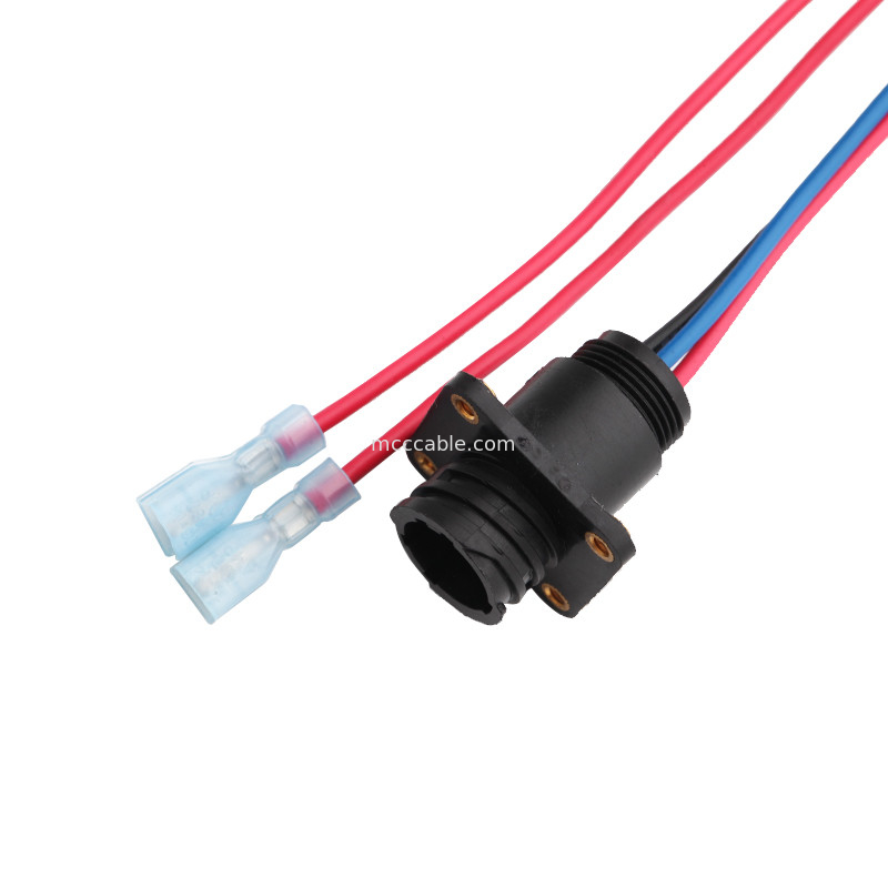 6 पिन 100 मिमी लंबाई वायर हार्नेस असेंबली Molex 1722582106 से 4 पिन TE 208130-1