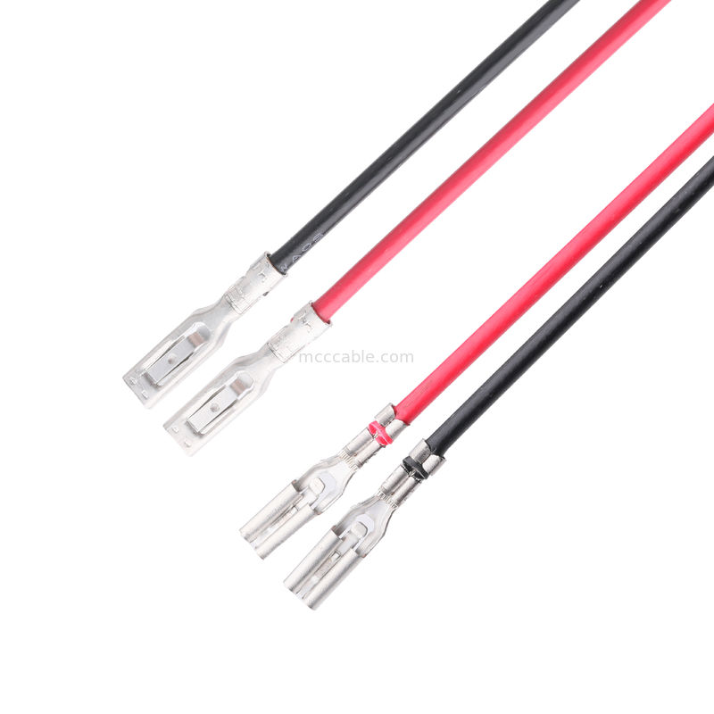ROHS JT SH1100502A-T-S से MOLEX 2002771102 PITCH 2.5mm 2P नैनो-फिट प्लग हाउसिंग 18-22AWG OEM/ODM