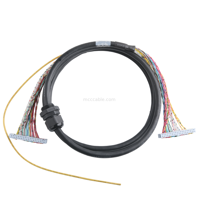 कनेक्टर 89140-0101 RCPT 40P IDC 26-28AWG GOLD सीधे-थ्रू, एकीकृत सीलिंग रिंग के साथ एनपीटी हब