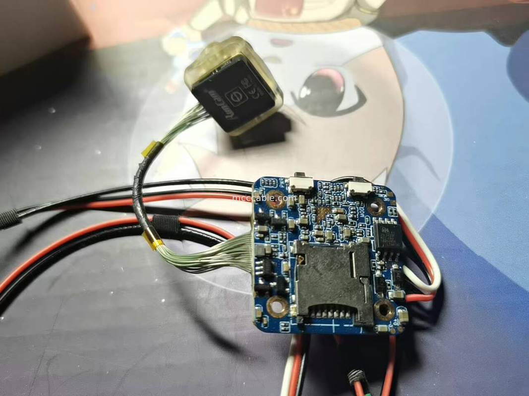 45 पिन DF36-45S-0.4V माइक्रो एलवीडीएस केबल असेंबली लीड मुक्त हेलोजन मुक्त